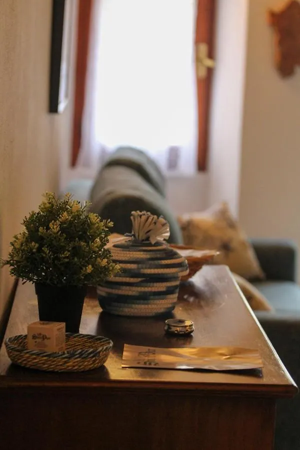 I Host Apartment - Piazza Civica 5 Alghero