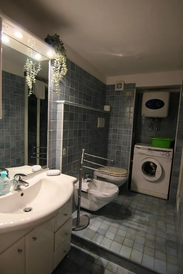 I Host Apartment - Piazza Civica 5 Alghero